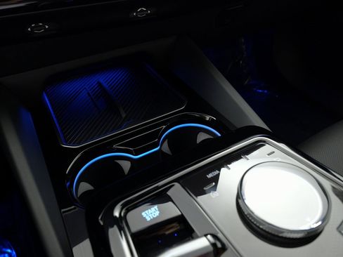 Used 2025 BMW i5 M60 image 81