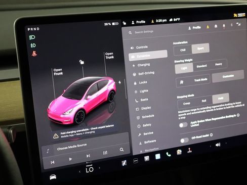 Used 2023 Tesla Model Y Performance AWD/4WD image 26