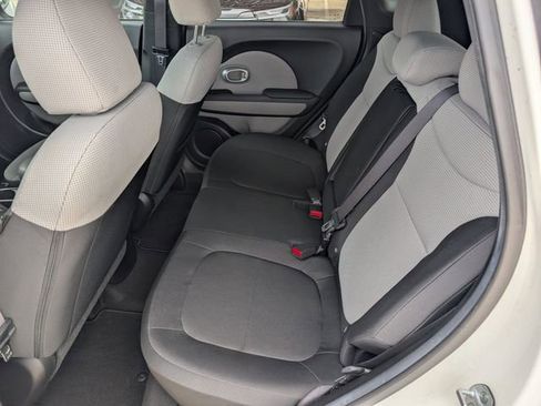 Used 2014 Kia Soul image 26