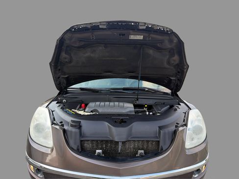 Used 2008 Buick Enclave CXL w/ Luxury Package FWD image 13