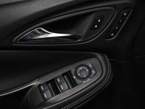 Used 2024 Buick Encore GX Avenir w/ Avenir Technology Package AWD/4WD image 22