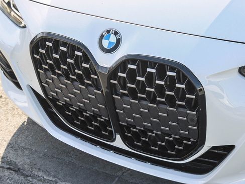 Used 2022 BMW 430i Convertible w/ M Sport Package image 6