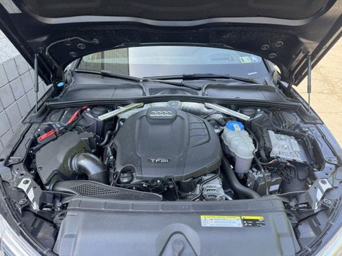 Used 2017 Audi A4 2.0T Prestige w/ Prestige Package AWD/4WD image 5