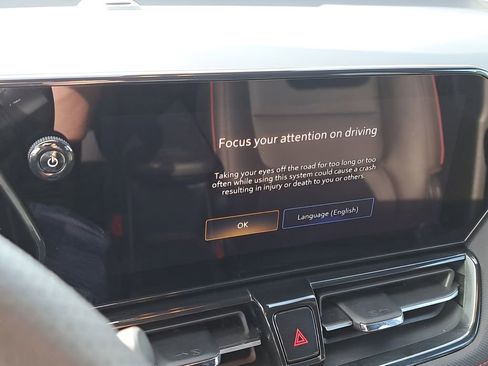 Used 2024 Chevrolet TrailBlazer RS w/ Convenience Package image 25