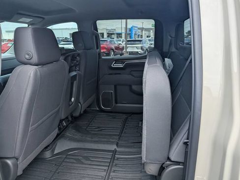 New 2026 GMC Sierra 1500 SLE AWD/4WD image 11
