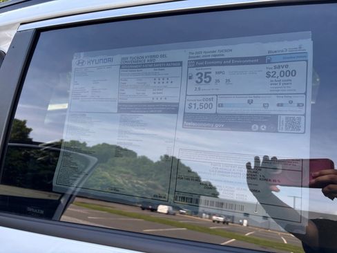 Certified 2025 Hyundai Tucson SEL image 33