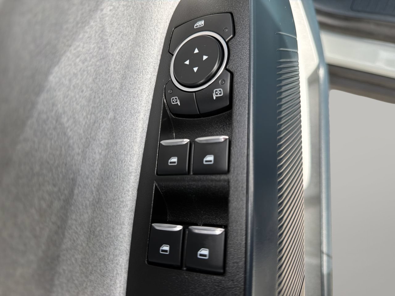 Used 2024 Ford Maverick XLT FWD image 17