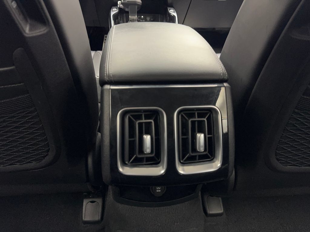 Used 2024 Kia Sorento SX FWD image 77