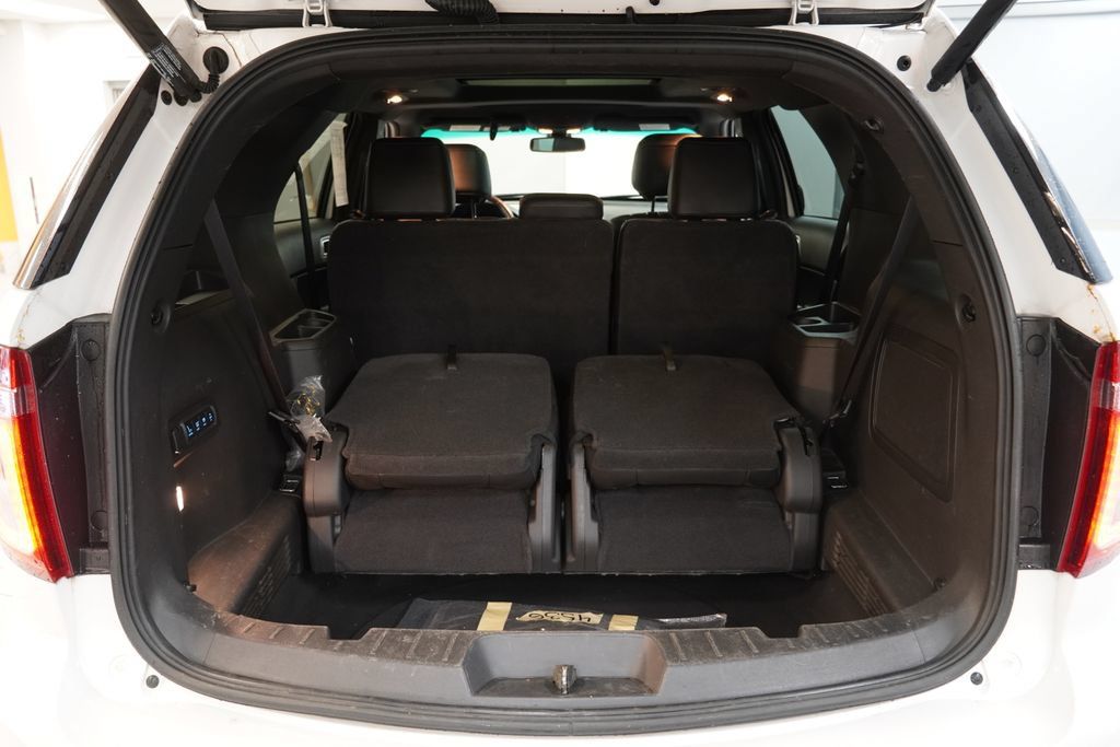 Used 2014 Ford Explorer Limited w/ Equipment Group 302A AWD/4WD image 12