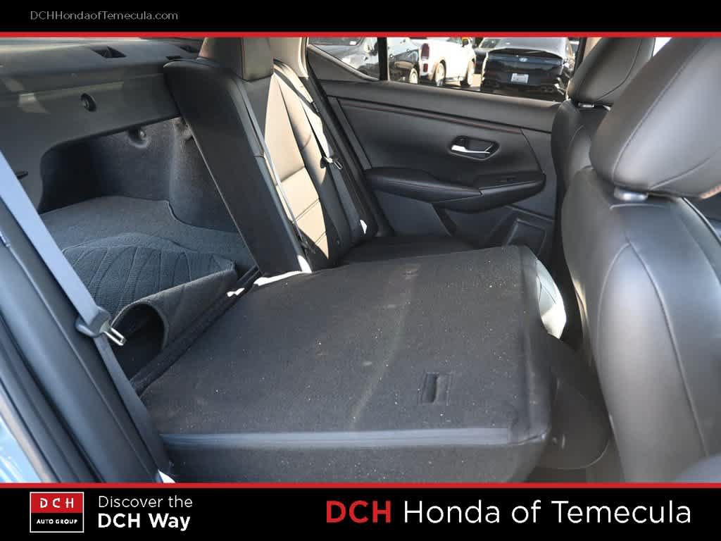 Used 2024 Nissan Sentra SR w/ SR Premium Package FWD image 22