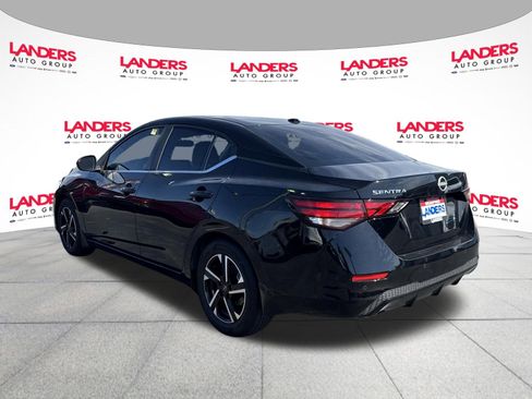 Used 2025 Nissan Sentra SV w/ All-Weather Package FWD image 5
