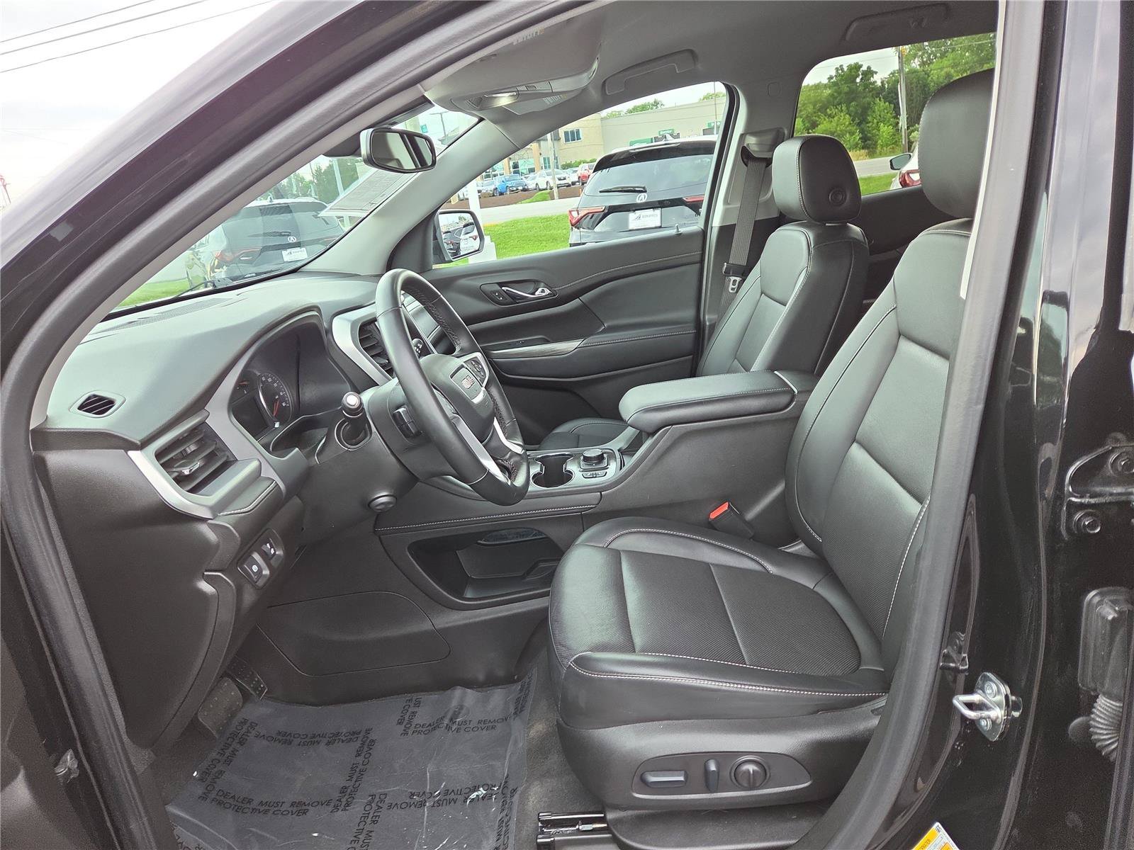 Used 2023 GMC Acadia SLT w/ Preferred Package AWD/4WD image 20