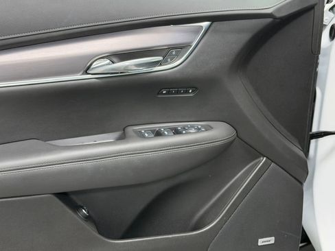 Used 2023 Cadillac XT6 Luxury FWD image 30