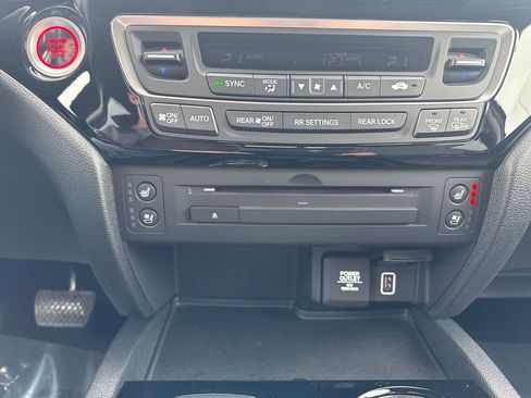 Used 2020 Honda Ridgeline RTL-E image 23