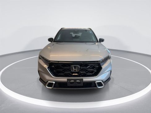 Used 2023 Honda CR-V Sport Touring image 3