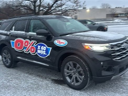 New 2025 Ford Explorer Active w/ Active Comfort Package image 25