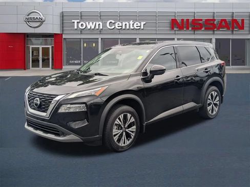 Certified 2021 Nissan Rogue SV FWD image 3