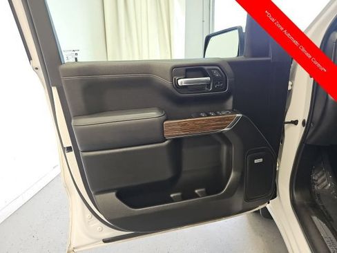 Used 2022 Chevrolet Silverado 1500 High Country w/ Z71 Off-Road Package AWD/4WD image 12