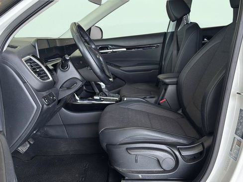 Certified 2025 Kia Seltos S FWD image 22