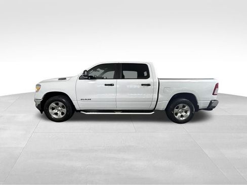 Used 2023 RAM 1500 Big Horn AWD/4WD image 2