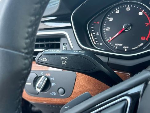 Used 2023 Audi A4 2.0T Premium AWD/4WD image 29