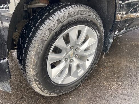 Used 2022 Chevrolet Silverado 1500 Custom image 6