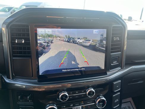 Certified 2022 Ford F150 XLT w/ Equipment Group 302A High image 21