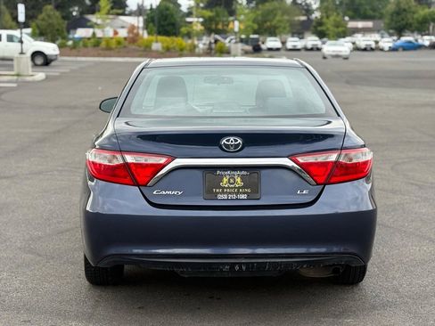 Used 2015 Toyota Camry LE FWD image 8