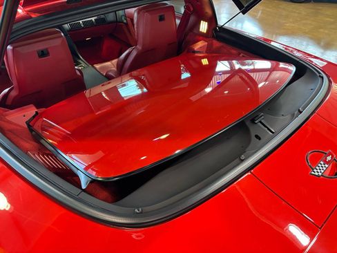 Used 1990 Chevrolet Corvette ZR-1 RWD image 40