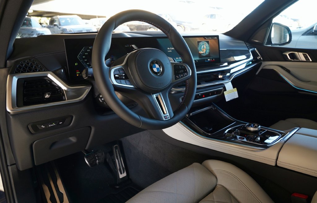 New 2026 BMW X5 M60i w/ Executive Package AWD/4WD image 12