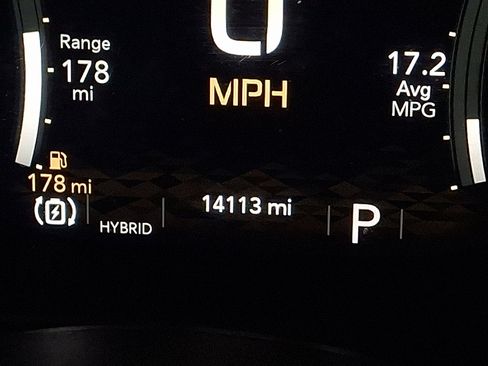 Certified 2025 Jeep Wrangler Willys image 23