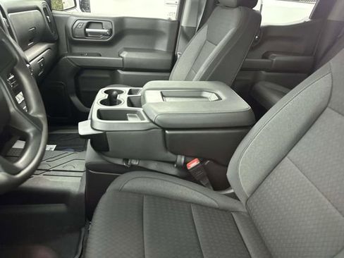 Used 2025 Chevrolet Silverado 1500 Custom RWD image 17