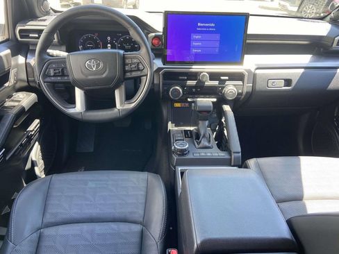 Used 2025 Toyota 4Runner TRD Sport Premium AWD/4WD image 15