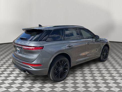 Used 2024 Lincoln Corsair Reserve w/ Equipment Group 201A image 5