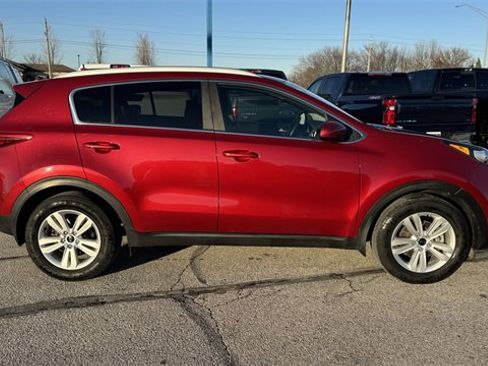 Used 2017 Kia Sportage LX w/ LX Popular Package image 9