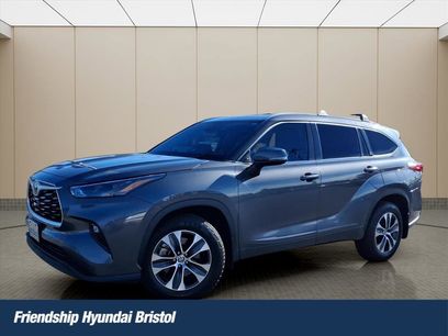 Used 2022 Toyota Highlander XLE