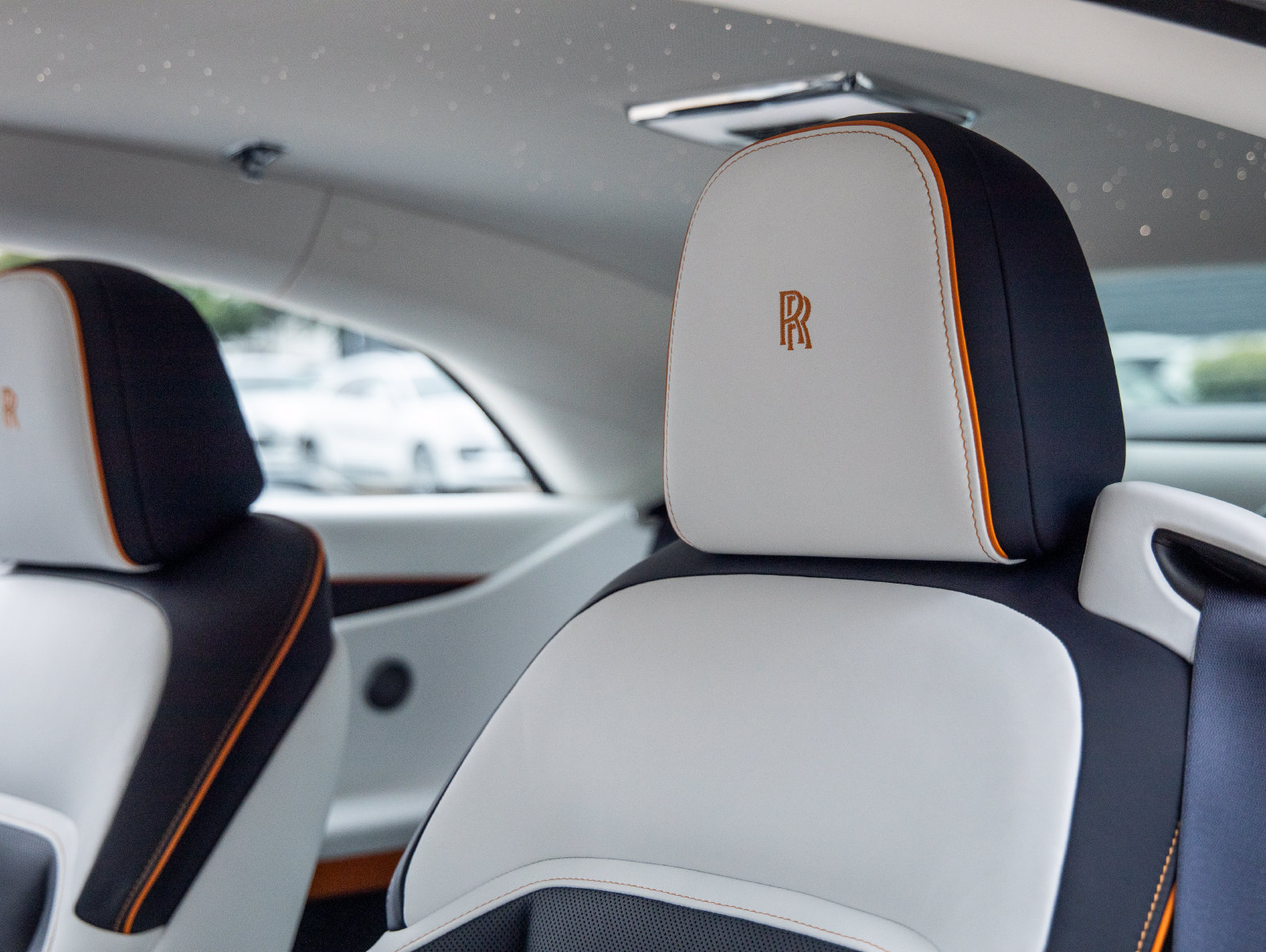 Certified 2026 Rolls-Royce Spectre w/ Spectre Enhancement Package AWD/4WD image 29