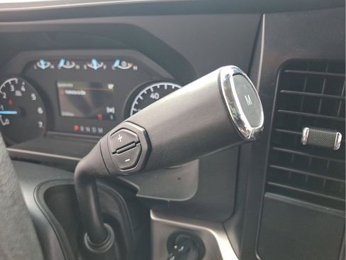 Used 2024 Ford F250 XL w/ STX Appearance Package AWD/4WD image 12