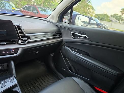 Used 2023 Kia Sportage SX FWD image 10