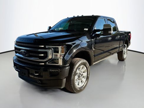 Used 2020 Ford F350 Platinum w/ Snow Plow Prep Package image 4