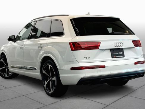 Used 2019 Audi Q7 3.0T Premium Plus w/ Premium Plus Package AWD/4WD image 12