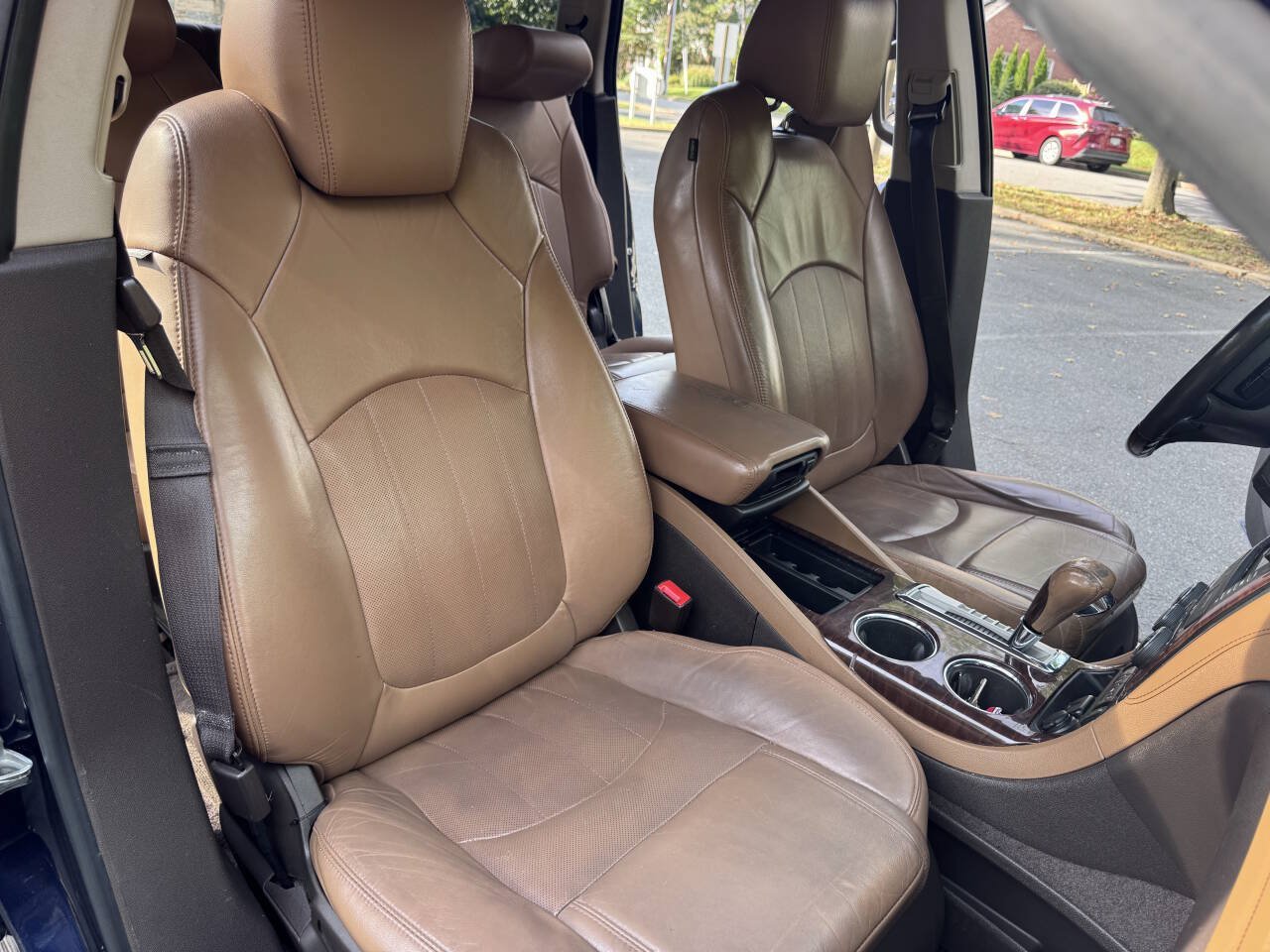 Used 2015 Buick Enclave Leather FWD image 16