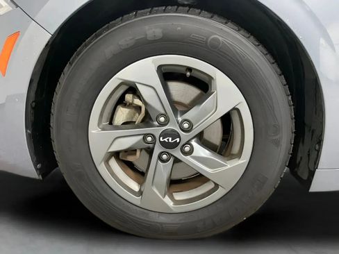 Used 2022 Kia K5 LXS FWD image 28