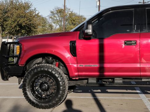 Used 2017 Ford F250 XLT w/ XLT Value Package image 16