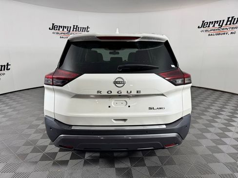 Used 2023 Nissan Rogue SL w/ SL Premium Package AWD/4WD image 8