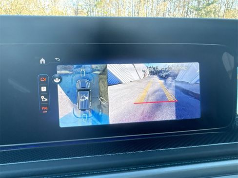 Used 2025 Mercedes-Benz G 580 w/ EQ Technology image 28
