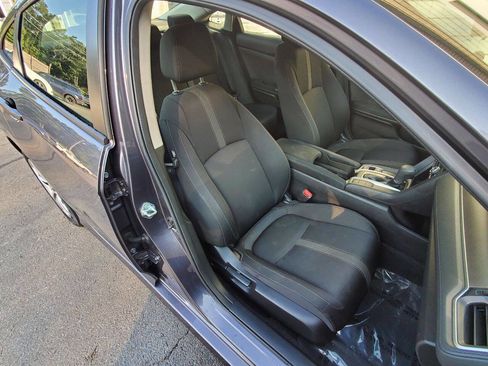 Used 2018 Honda Civic LX image 10