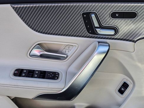 New 2025 Mercedes-Benz C 300 4MATIC Sedan image 14