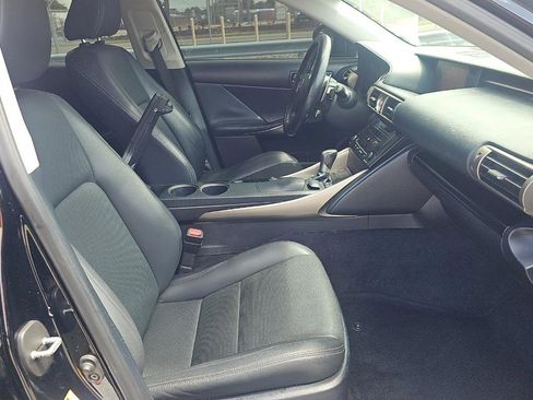 Used 2014 Lexus IS 250 w/ Navigation Package image 8