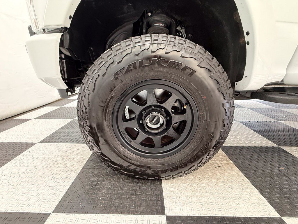 Used 2022 Ford F350 Lariat w/ Tremor Off-Road Package AWD/4WD image 11